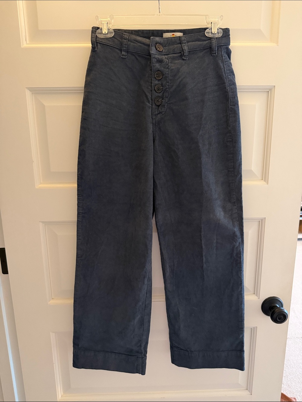 Marine Layer Women’s Corduroy Wide-Leg Pants in Navy